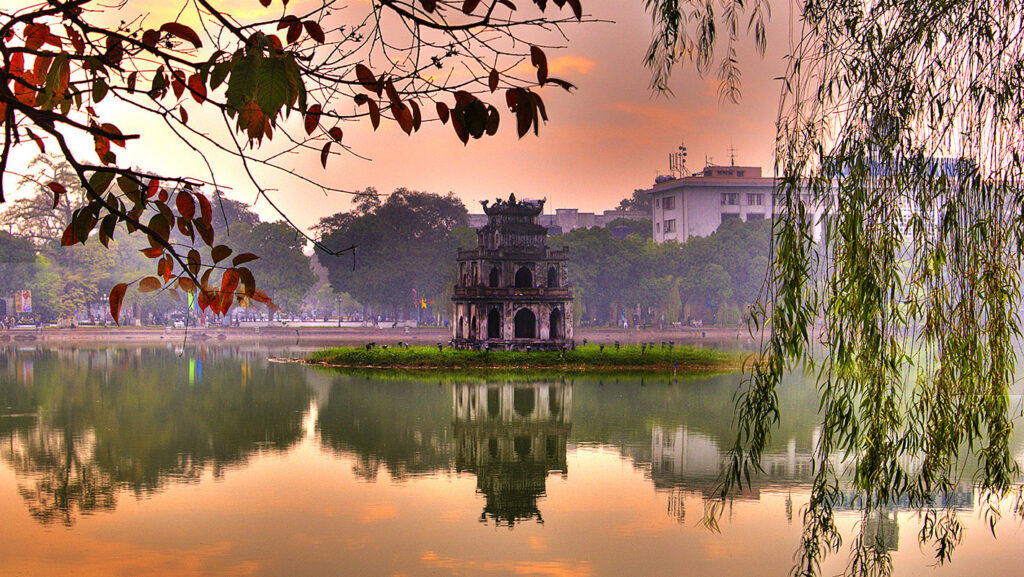 Hoan Kiem Lake - Ha Noi