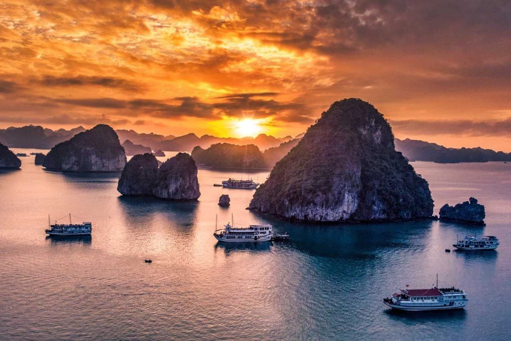Halong Bay heritage cruise