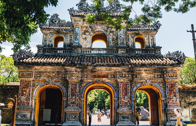 Two 10-day Vietnam routes for adventure or family travel